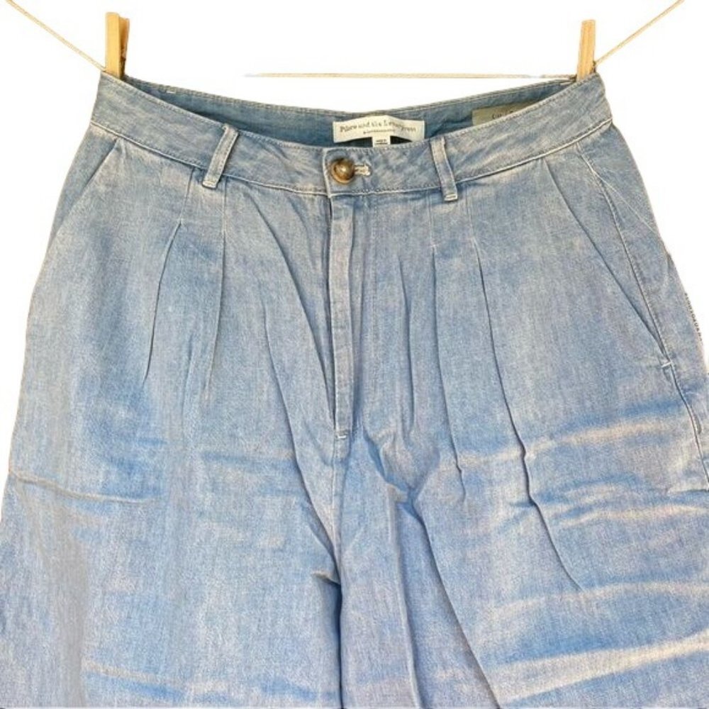 Pilcro and the Letterpress Mina Chambray Wide Crop Pant Blue Chino Shorts Size 3 - Picture 3 of 14